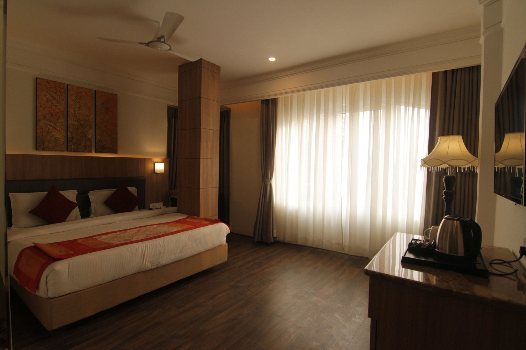 Oyo 2054 New Hotel Broadway Varanasi Exterior photo