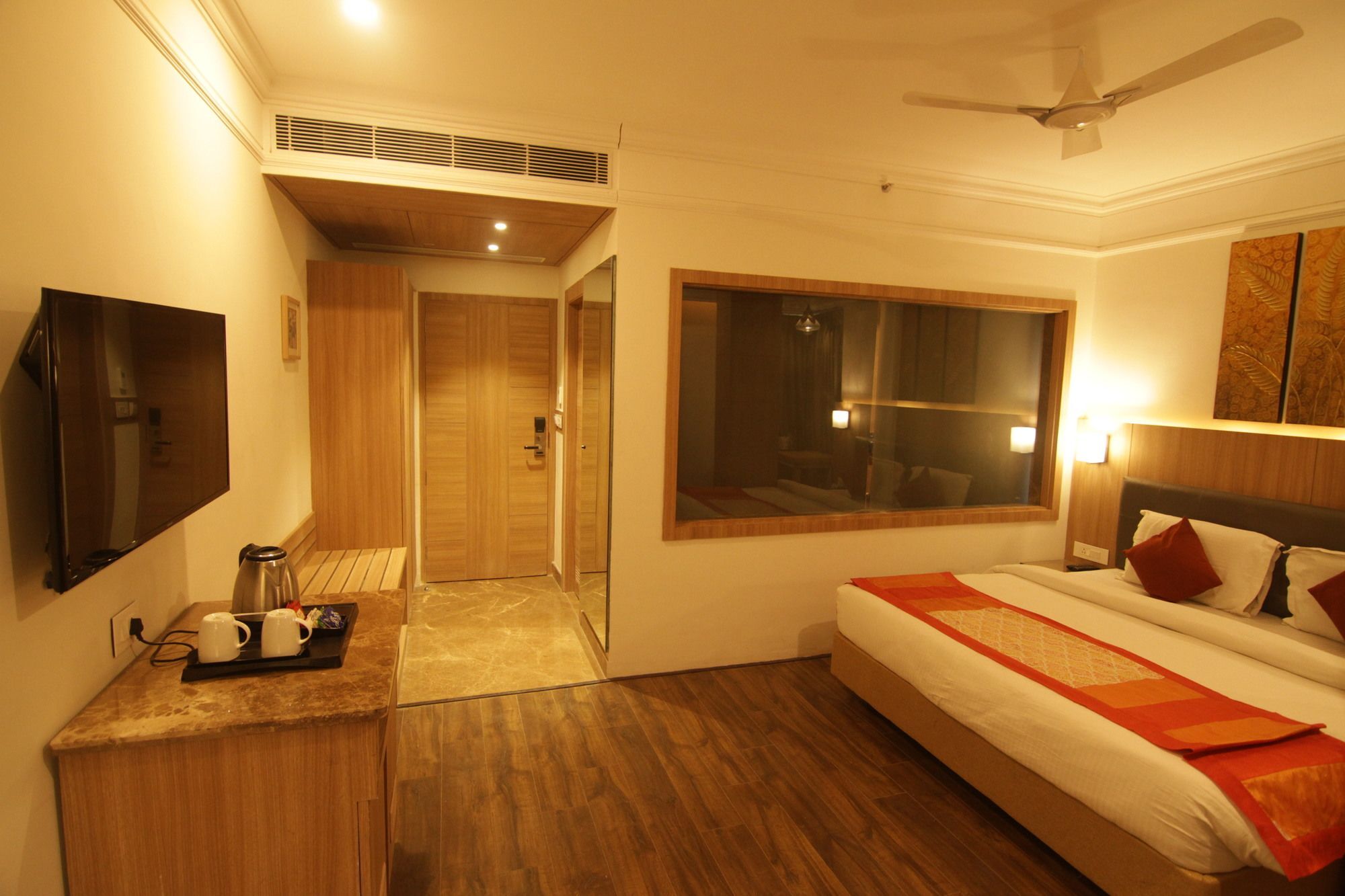 Oyo 2054 New Hotel Broadway Varanasi Exterior photo